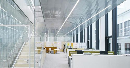 施華洛世奇工廠 從照明產(chǎn)品延伸的裝修設(shè)計和工作環(huán)境解析